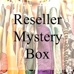 ReSell Mystery Box 📦 - 10 items for $10